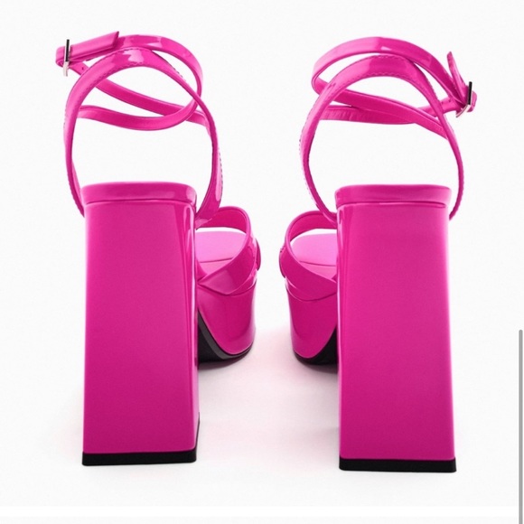 ZARA NEON PINK STRAPPY CHUNKY PLATFORM
HEELED SANDALS SIZE 8 NWT - Picture 5 of 16